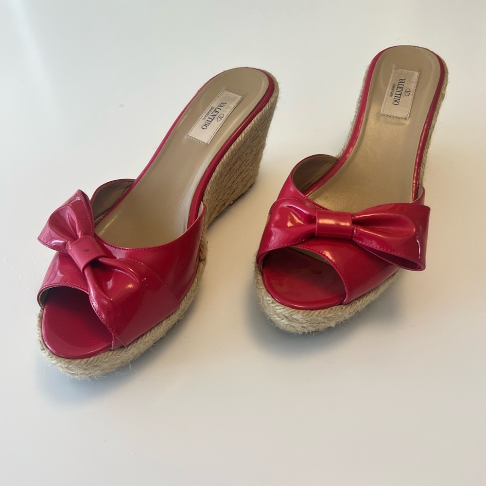 VALENTINO Garavani Mena Patent Bow Espadrille Wedges pink sz 40